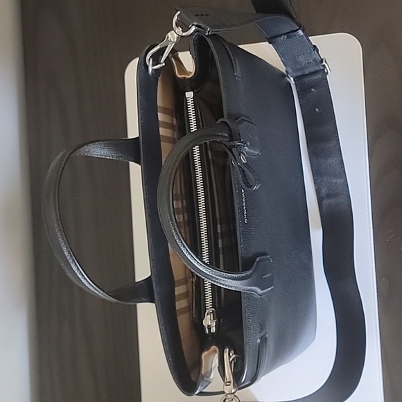 Burberry Handbag, black leather - Picture 3 of 9